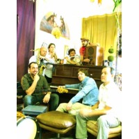 Oscar Sulley & The Uhuru Dance Band Radio playing on Jango Radio
