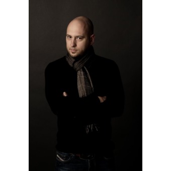 Electronica playing on Jango Radio | Songs, Genres, Playlists, Videos