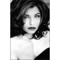 Sofiya Shinas yalangoch Sofiya Shinas yalangoch